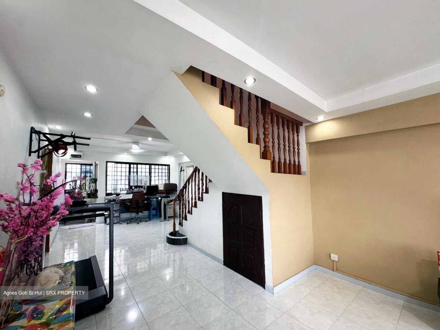 Blk 834 Hougang Central (Hougang), HDB Executive #526124221